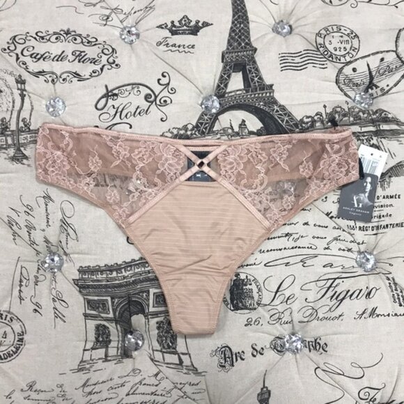 Ashley Graham Crisscross-Keyhole Lace Thong - Picture 3 of 7